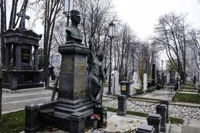 Guided tour of the New Cemetery — In the Footsteps of Prominent Commanders and Heroes of World War I